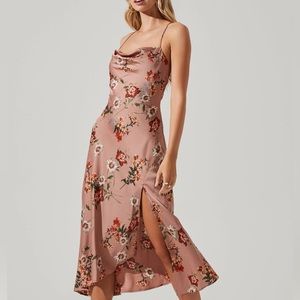 ASTR The Label Gaia Floral Midi Dress
